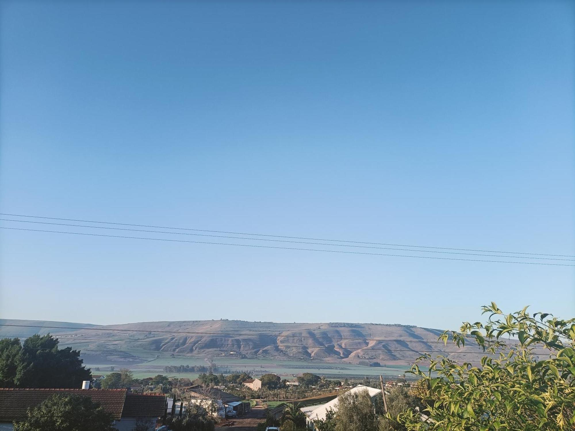 בגג העמק On The Roof Of The Valley HaZor'im Екстер'єр фото